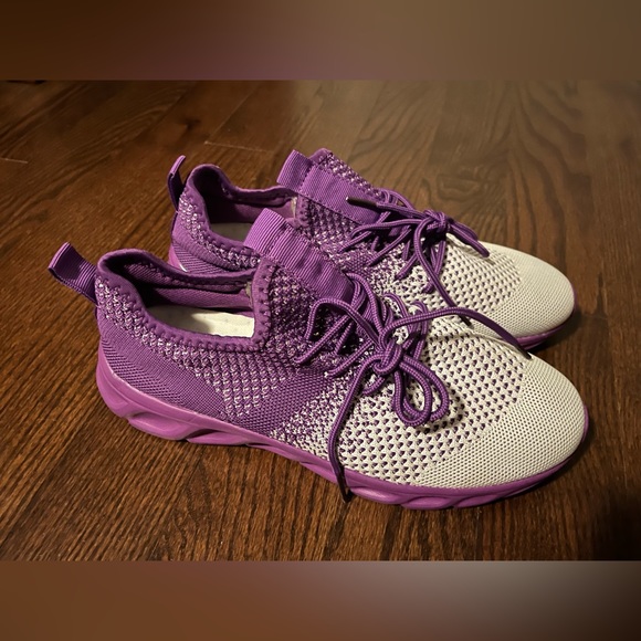 Purples & White Slip on/Lace Up Women’s Running Shoes - Picture 1 of 4